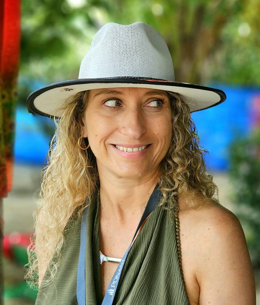 Céline RIAHI — Fondatrice de CR Voyages, experte croisières d'expédition